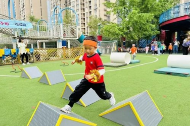 乐鱼电竞官网登录地址,球队加入多角度折返跑提升体能适应度