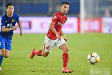 乐鱼官网赌场,下半场开局主帅果断做出第一次人员调整