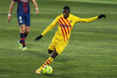 乐鱼体育网址,球队加入边路叠加跑动训练增强威胁